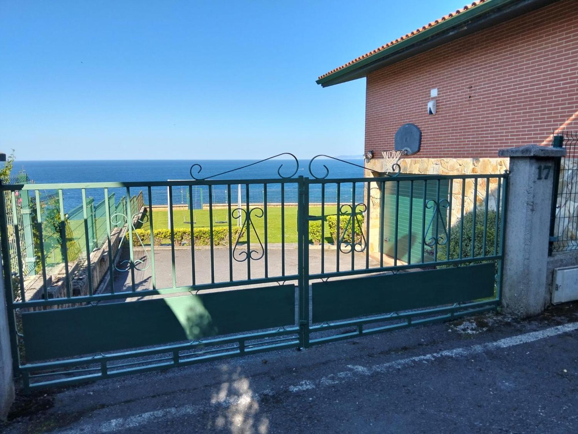 Villa La Ballena de Sonabia Orinon Esterno foto